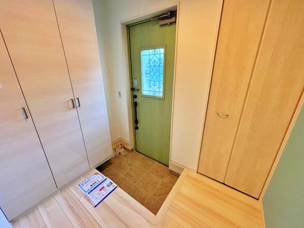 綾瀬市上土棚中２丁目の中古一戸建て
