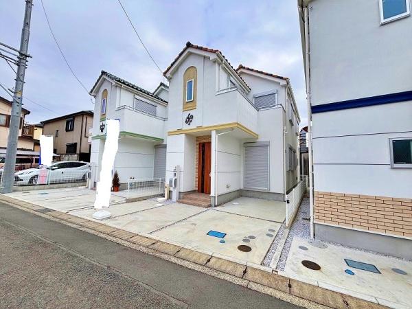 綾瀬市上土棚中2丁目3号棟