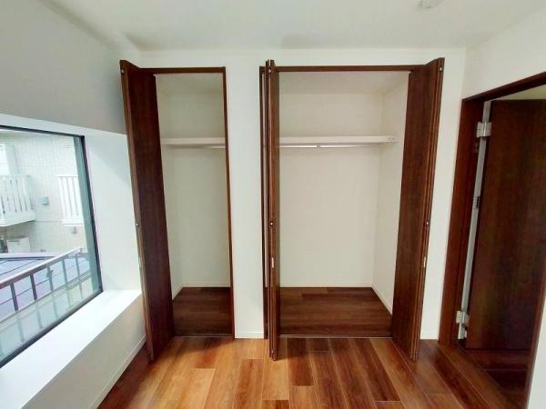座間市ひばりが丘１丁目の中古一戸建て