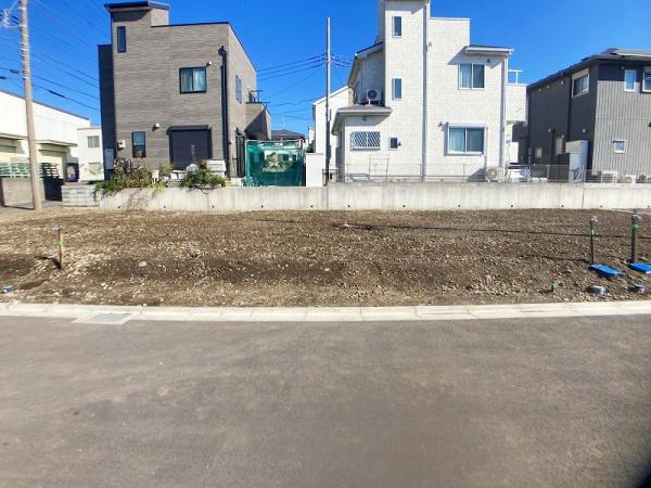 綾瀬市小園