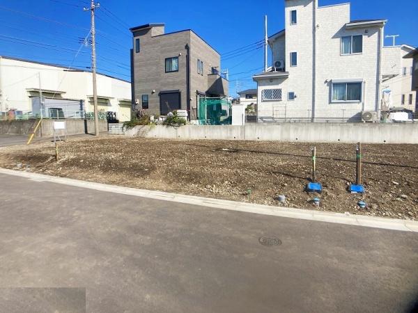綾瀬市小園