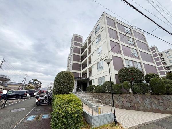 海老名コーポラスB棟