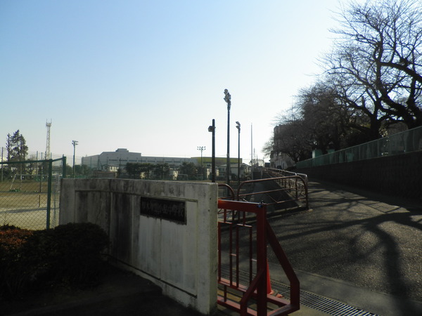 厚木市下古沢の土地(厚木市立小鮎中学校)