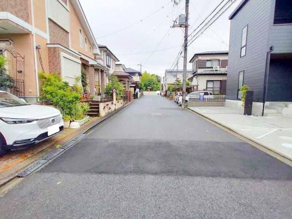 綾瀬市綾西5丁目　A棟