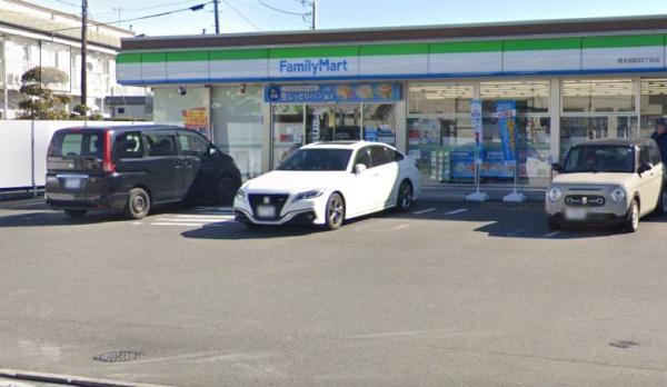厚木市旭町2丁目の土地(ファミリーマート厚木旭町四丁目店)