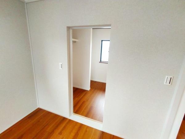 厚木市三田南３丁目の中古一戸建て