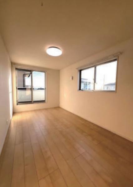 厚木市三田１丁目の中古一戸建て