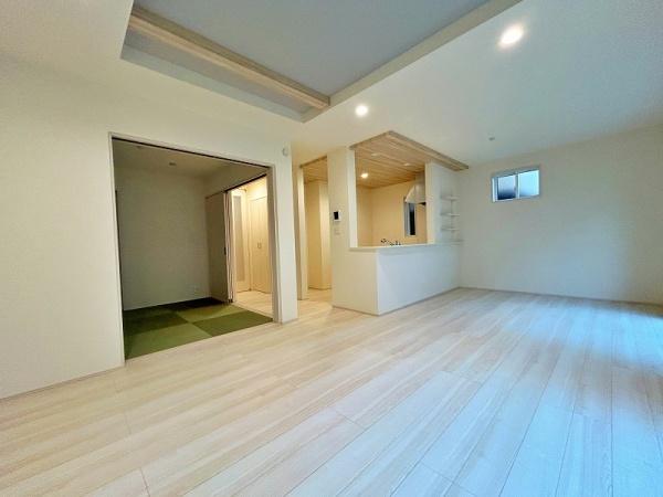 海老名市杉久保南５丁目　２号棟