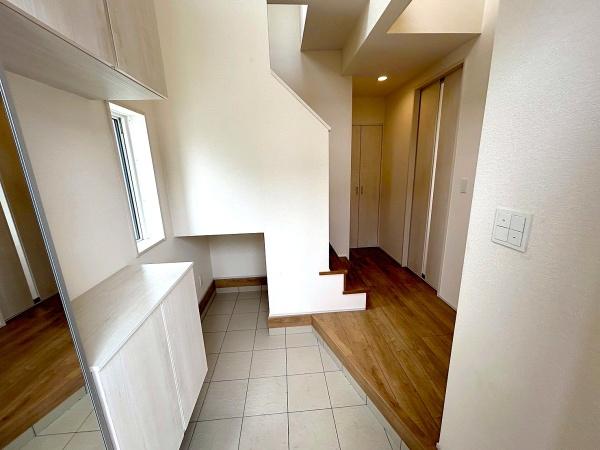 海老名市杉久保南５丁目　４号棟