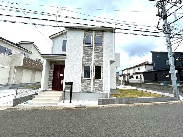 海老名市杉久保南５丁目　４号棟