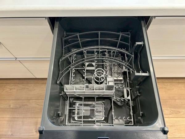 海老名市杉久保南５丁目　４号棟