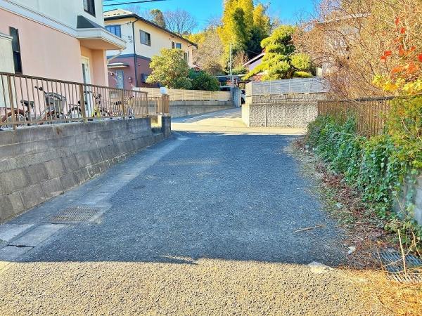 綾瀬市早川
