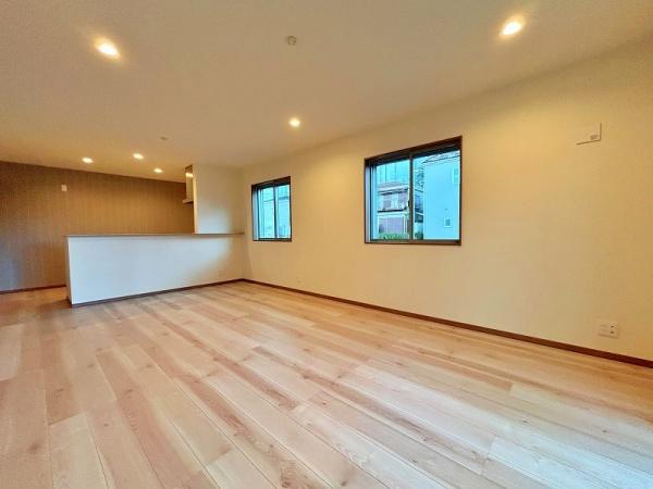 綾瀬市蓼川３丁目