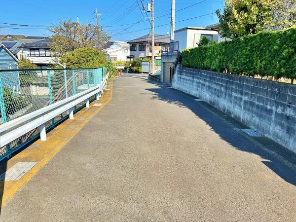 海老名市国分南3丁目の土地(前面道路含む現地写真)