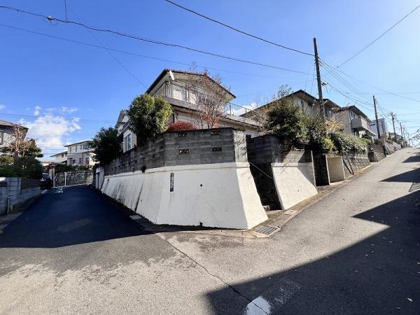 伊勢原市沼目３丁目