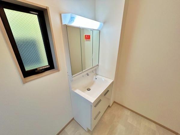 綾瀬市寺尾西２丁目の中古一戸建て