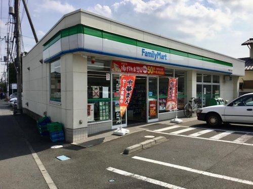 厚木市宮の里１丁目　Ｆ号棟(ファミリーマート厚木宮の里店)