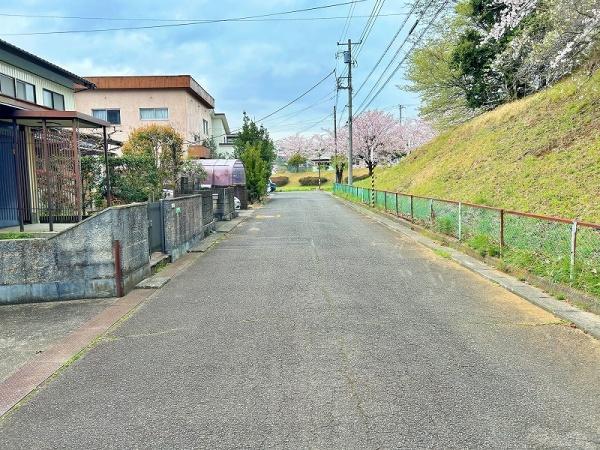 厚木市鳶尾５丁目