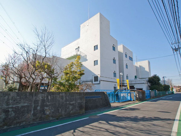 座間市相模が丘３丁目(座間市立相模が丘小学校)