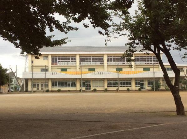 平塚市御殿４丁目　５号棟(平塚市立中原小学校)