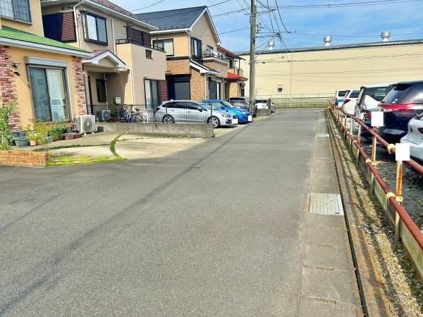 厚木市岡田２丁目