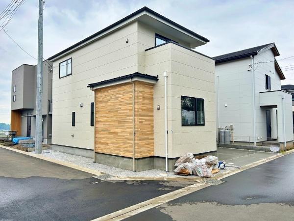 厚木市三田　２号棟