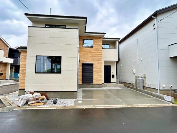 厚木市三田　２号棟