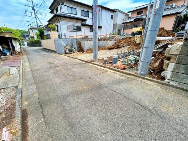 綾瀬市早川　２号棟