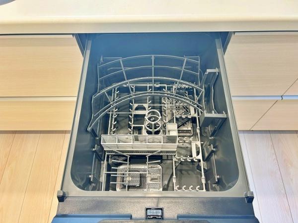 寒川町倉見　３号棟