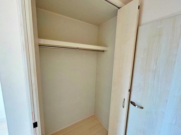 厚木市松枝１丁目の中古一戸建て