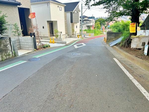 綾瀬市寺尾本町３丁目　４号棟