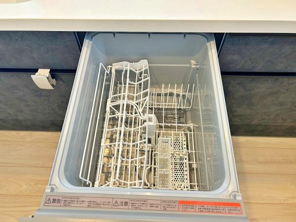 厚木市金田　２号棟