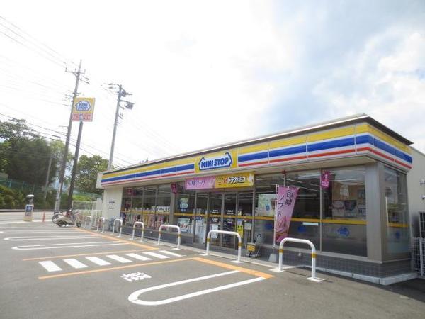 厚木市妻田北３丁目(ミニストップ厚木妻田北4丁目店)