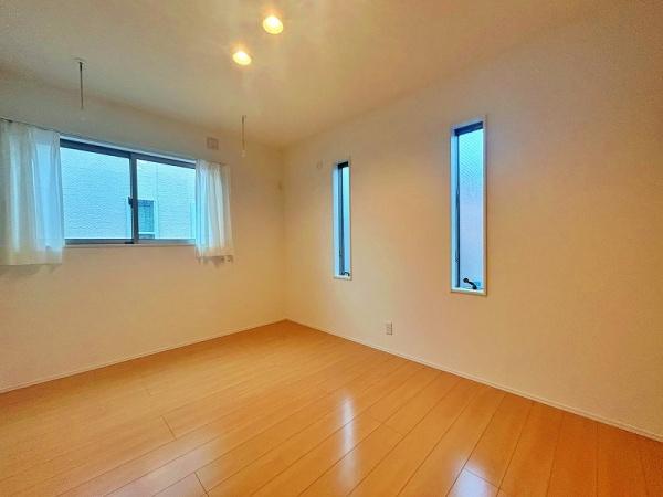厚木市林４丁目の中古一戸建て