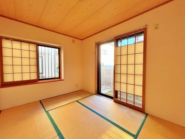 厚木市栄町２丁目の中古一戸建て