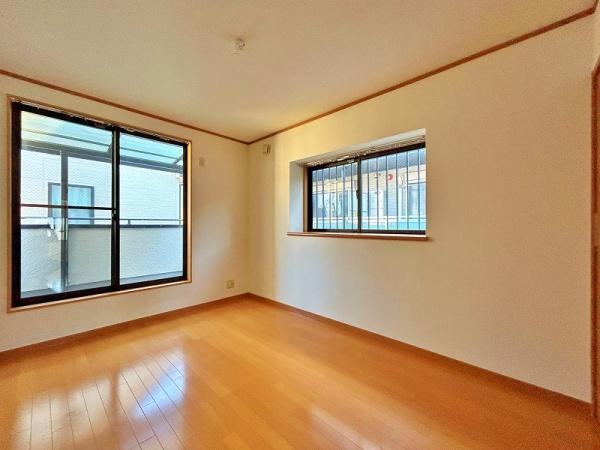 厚木市栄町２丁目の中古一戸建て