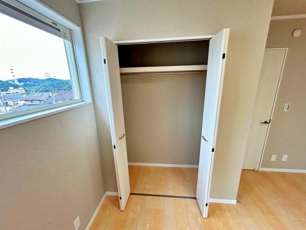 厚木市森の里２丁目の中古一戸建て