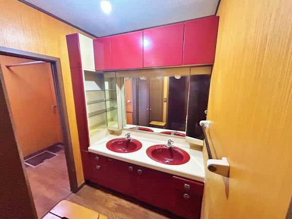 海老名市望地２丁目の中古一戸建て