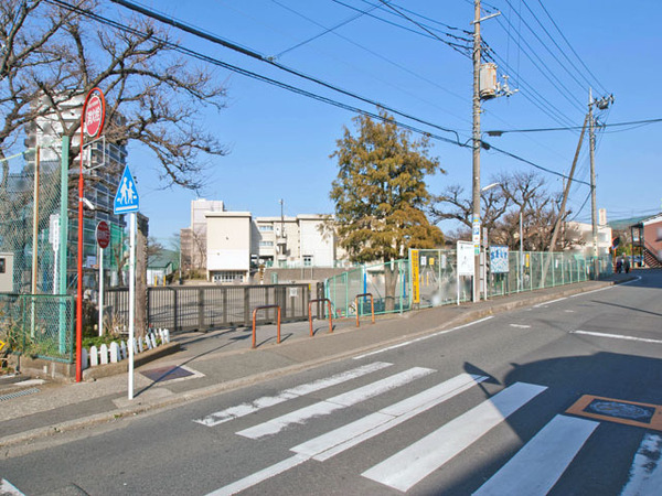 セザール第二さがみ野(海老名市立柏ケ谷小学校)