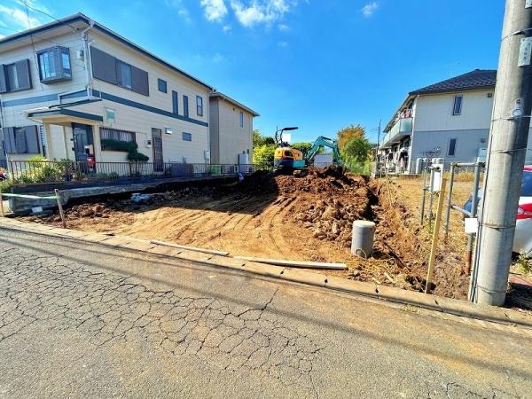 寒川町倉見　２号棟