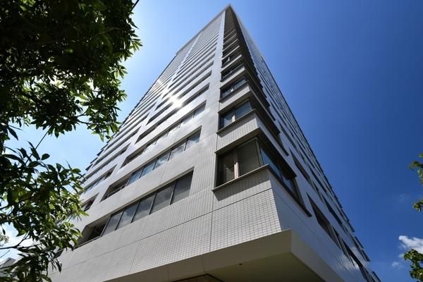 大阪ウエストゲートタワー