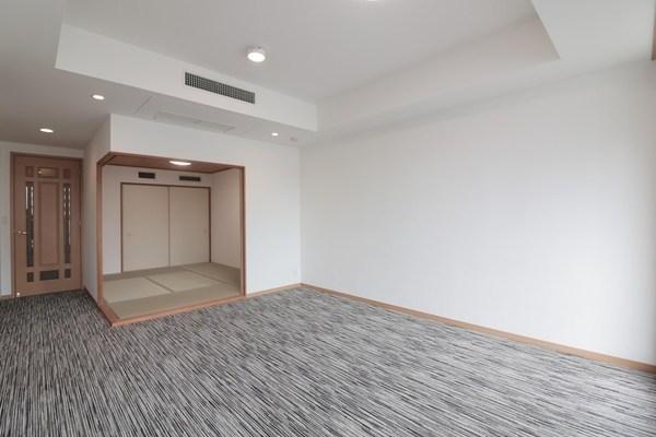 OAPレジデンスタワー西館