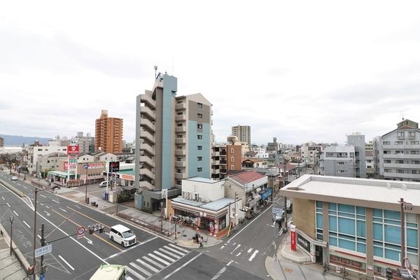 シャルマンフジビルト・モア一谷町・平野