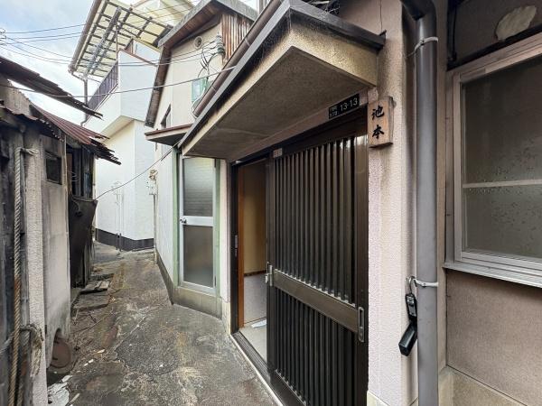 岸和田市下野町5丁目テラスハウス
