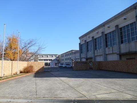 香芝市高山台２丁目の中古一戸建て(香芝市立香芝西中学校)