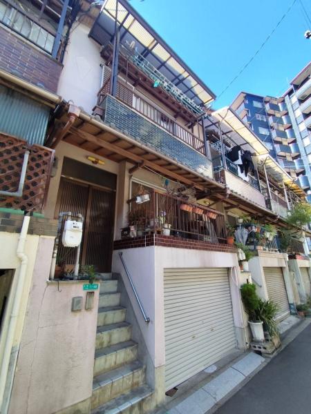 大阪市平野区瓜破２丁目の中古テラスハウス