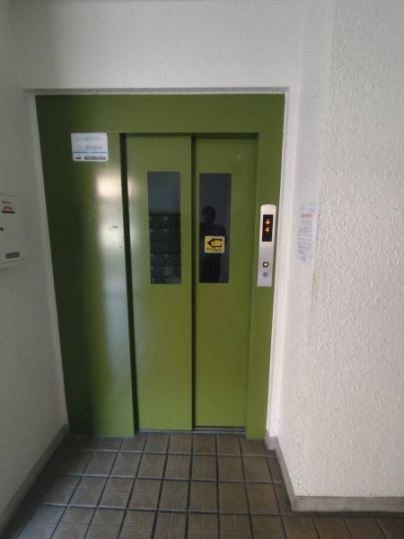 道明寺ロイヤルハイツ
