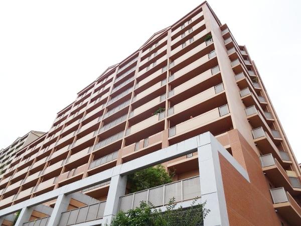 ファミールハイツ泉大津セントハーバーシティ四番館
