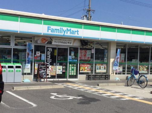 貝塚市脇浜３丁目の中古一戸建て(ファミリーマート貝塚二色店)