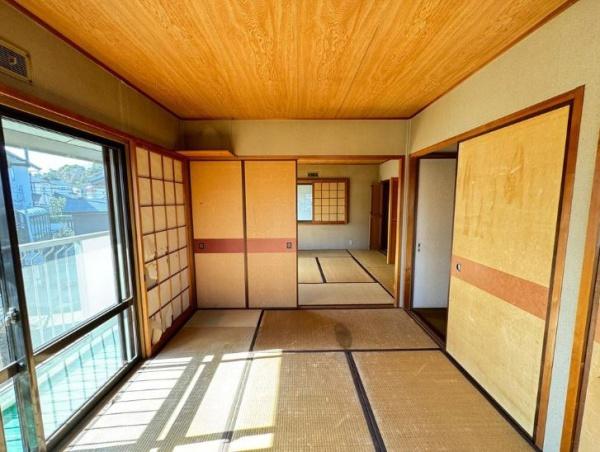 和泉市光明台３丁目の中古一戸建て